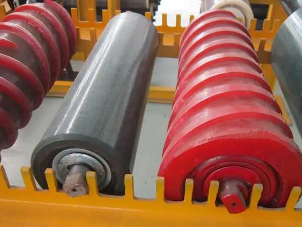 托輥在皮帶機中的重要性 托輥在皮帶機中的重要性